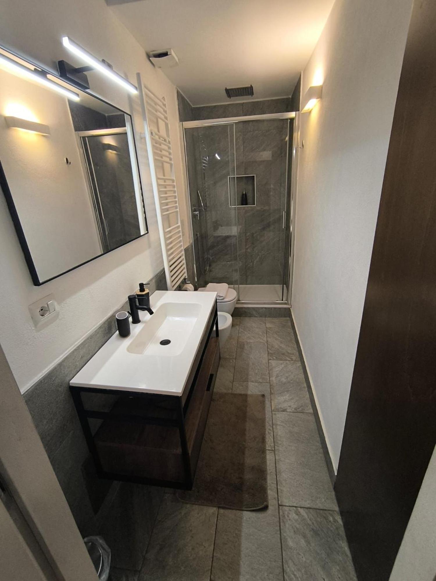Red Bricks - Porta Romana Appartement *